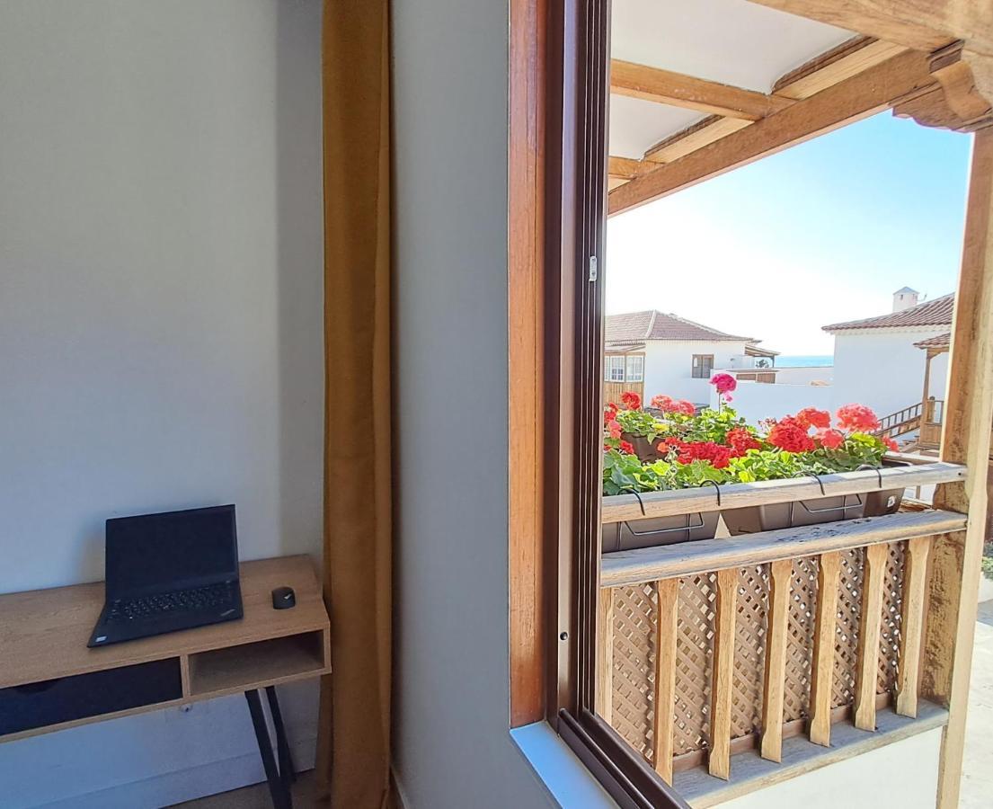Buenavista Gigantes Marina Daire Acantilado de los Gigantes Dış mekan fotoğraf